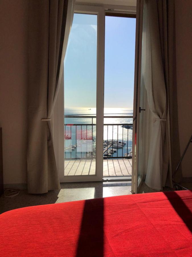 Casa Sul Mare Bed and Breakfast Salerno Eksteriør billede